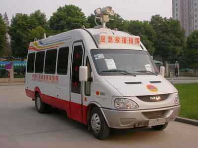应急指挥车与应急保障车 应急响应的关键装备